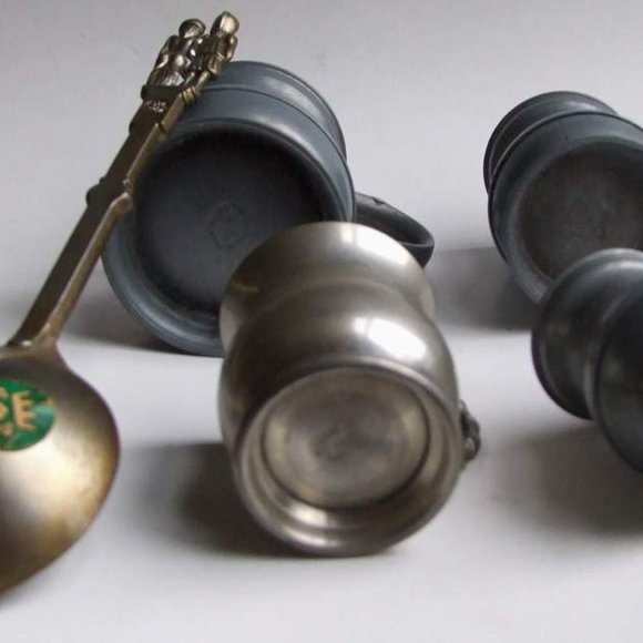 VTG PEWTER Miniature MUG Collection GERMANY and ENGLAND - Picture 2 of 2